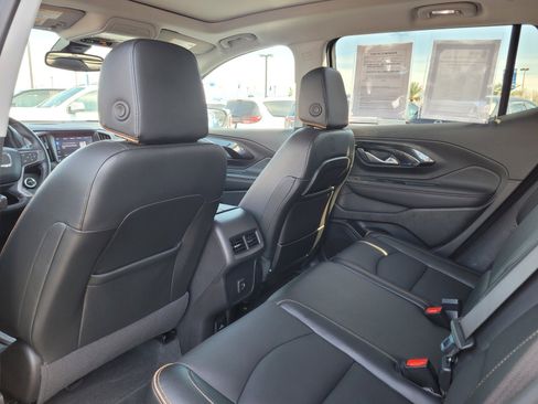 Used 2024 GMC Terrain AT4 w/ Infotainment Package II AWD/4WD image 15