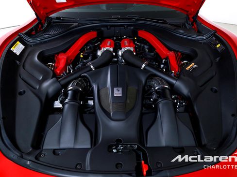 Used 2023 Ferrari Roma image 24