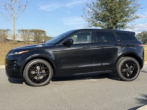 Certified 2023 Land Rover Range Rover Evoque R-Dynamic SE image 3