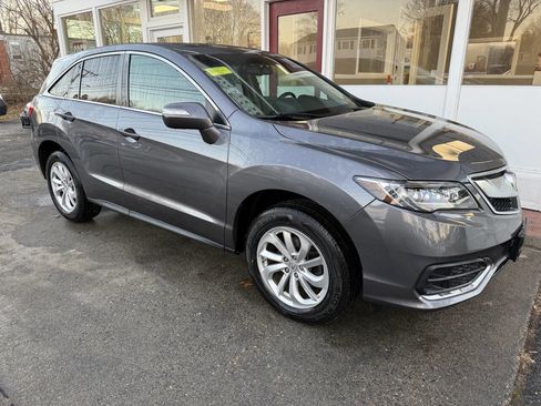 Used 2017 Acura RDX AWD w/ Technology Package image 3