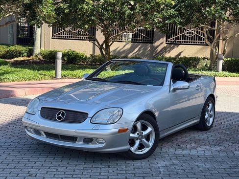 Used 2001 Mercedes-Benz SLK 320 image 36