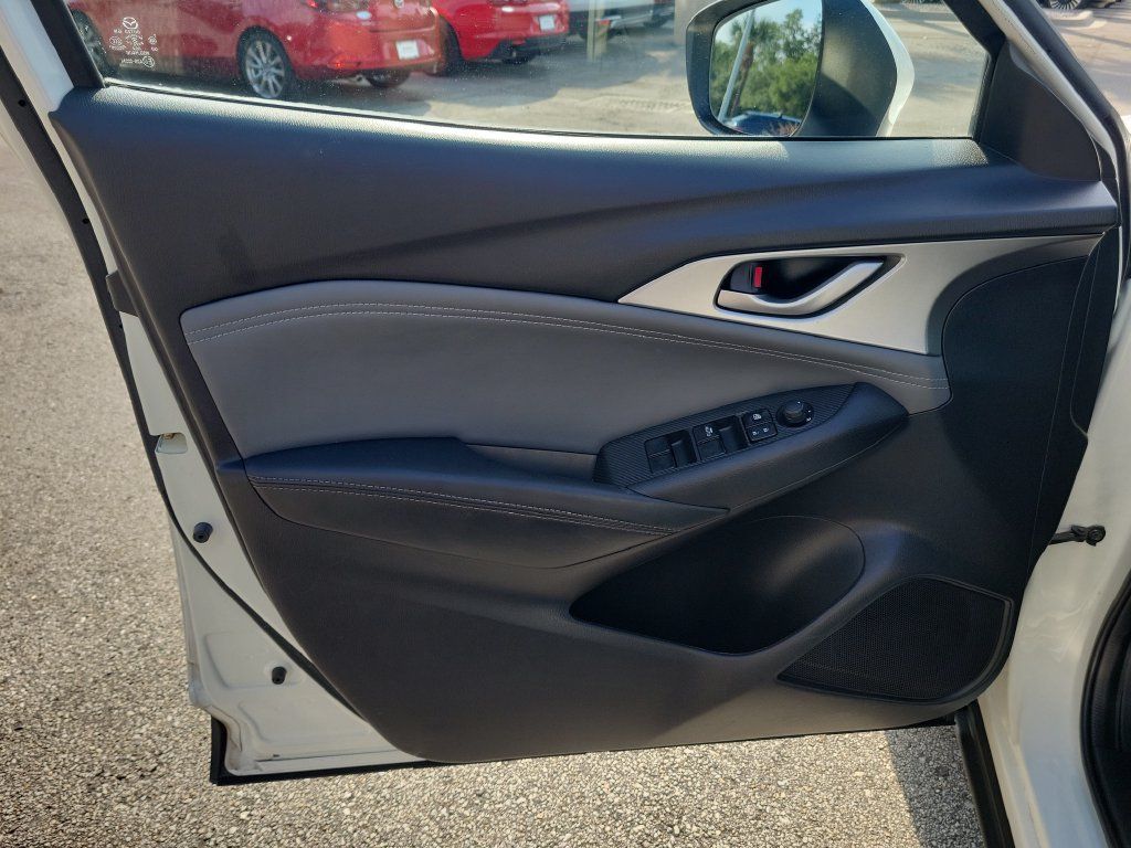 Used 2019 MAZDA CX-3 Touring w/ Touring I-ACTIVSENSE Package FWD image 24