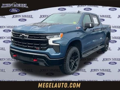 Used 2024 Chevrolet Silverado 1500 LT Trail Boss w/ LT Trail Boss Premium Package image 1