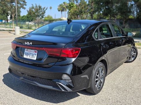 Used 2022 Kia Forte LXS FWD image 47