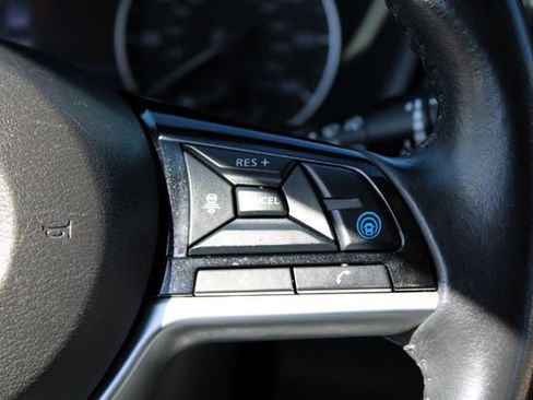 Used 2023 Nissan Altima 2.5 SV w/ SV Premium Package FWD image 20