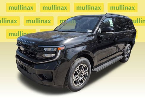 New 2025 Ford Expedition Active image 11