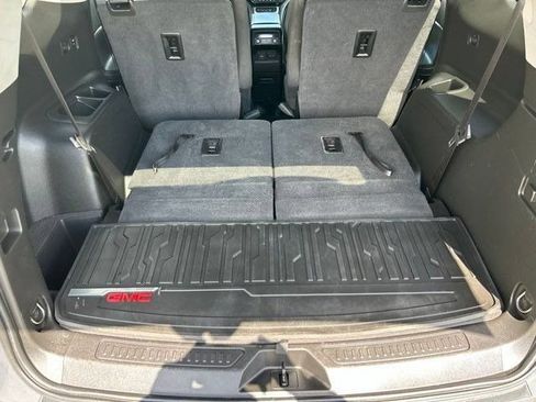 Used 2021 GMC Acadia SLE w/ Driver Convenience Package AWD/4WD image 45