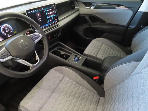 New 2025 Volkswagen Tiguan S image 22