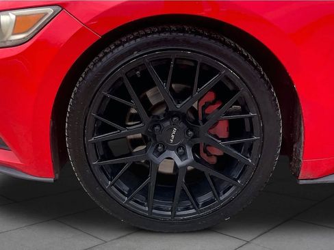 Used 2016 Ford Mustang Premium RWD image 9