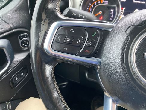 Used 2020 Jeep Gladiator Overland image 40