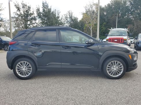 Used 2019 Hyundai Kona SEL w/ SEL Tech Package 02 image 4