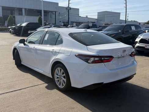 Used 2024 Toyota Camry LE FWD image 7
