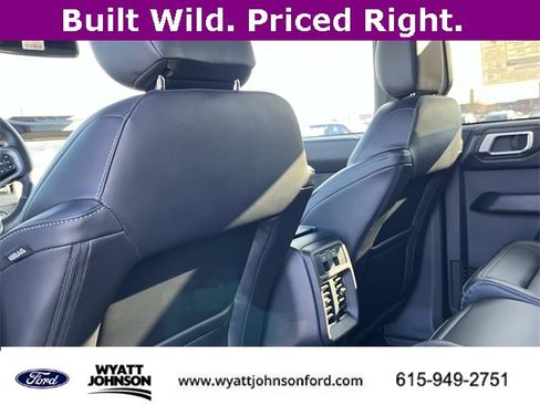New 2025 Ford Bronco Outer Banks w/ Sasquatch Package image 18