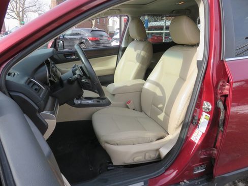 Used 2016 Subaru Outback 2.5i Limited image 10