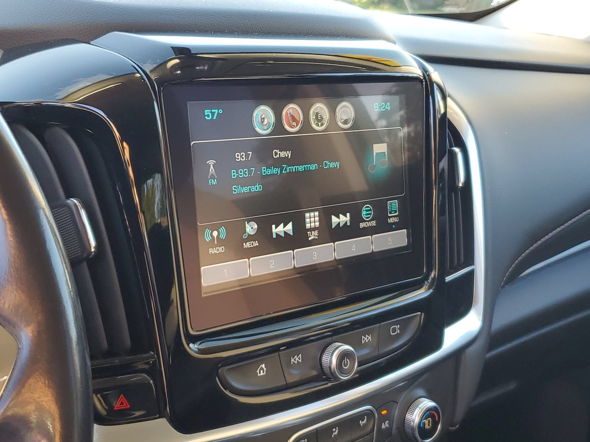 Used 2019 Chevrolet Traverse LT AWD/4WD image 23