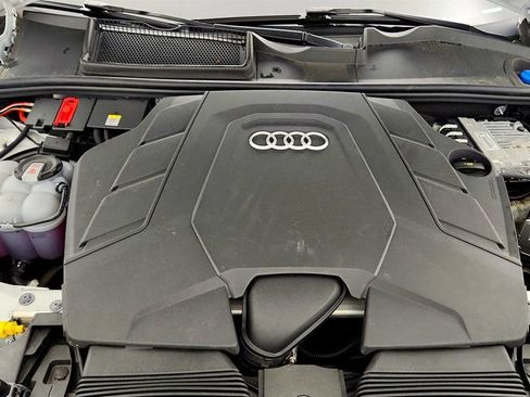 Used 2025 Audi Q7 3.0T Premium Plus AWD/4WD image 29