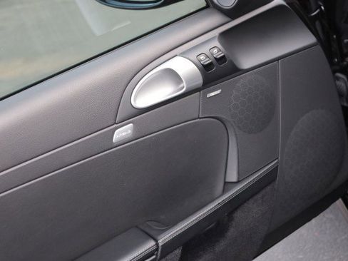 Used 2006 Porsche Cayman S image 22