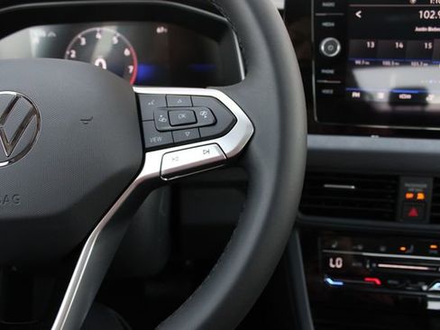 New 2026 Volkswagen Jetta SE image 13