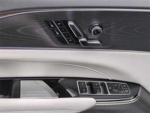 New 2026 Cadillac Lyriq Luxury image 24