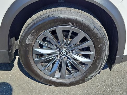 Used 2025 MAZDA CX-70 3.3 Turbo w/ Preferred Package image 8