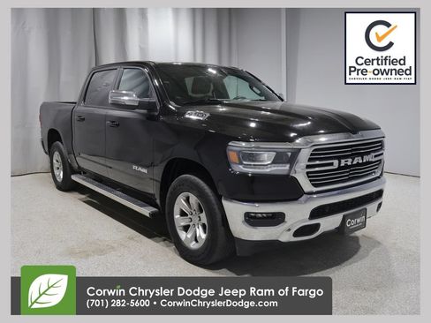 Used 2023 RAM 1500 Laramie AWD/4WD image 1