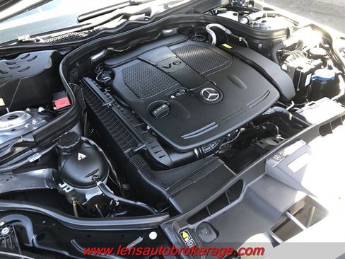 Used 2013 Mercedes-Benz E 350 Sedan image 26