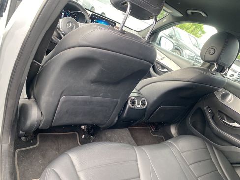 Used 2020 Mercedes-Benz GLC 300 image 10