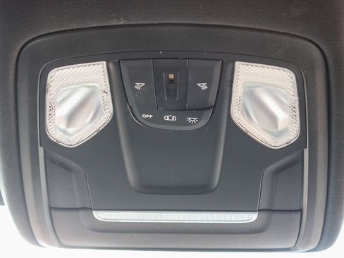 Used 2021 RAM 1500 Big Horn AWD/4WD image 16