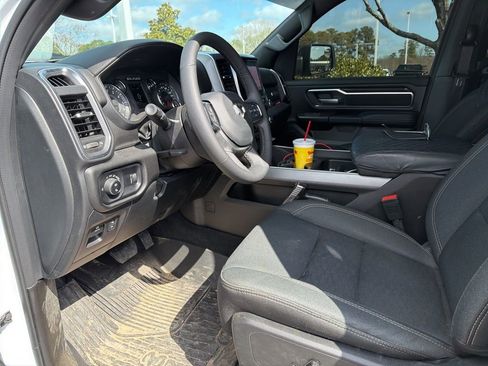 Used 2025 RAM 1500 Big Horn image 31