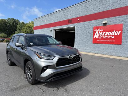 Used 2026 Toyota Highlander XLE