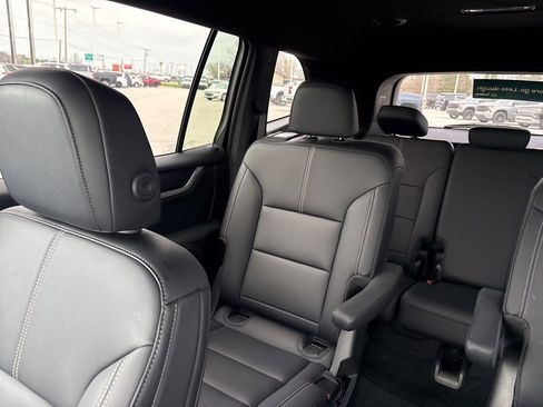 Used 2024 GMC Acadia Elevation w/ Luxury Package FWD image 44