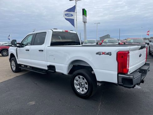 Used 2024 Ford F250 XLT AWD/4WD image 5