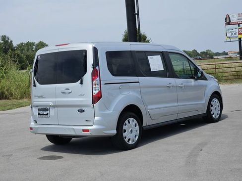 Used 2022 Ford Transit Connect XLT FWD image 7