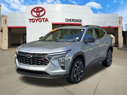 Used 2025 Chevrolet Trax RS w/ Sunroof Package