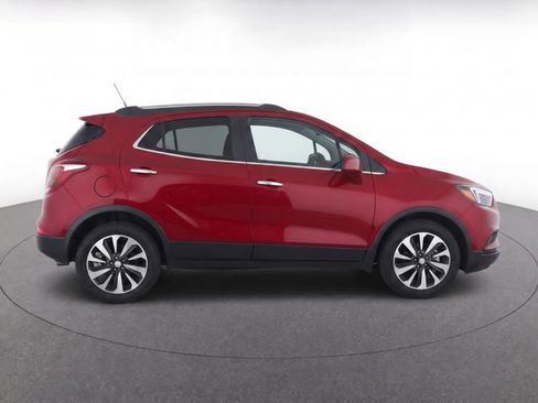 Used 2022 Buick Encore Preferred w/ Safety Package AWD/4WD image 8