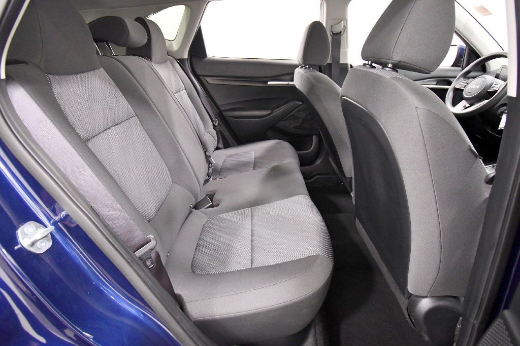 Used 2026 Kia Seltos LX AWD/4WD image 17