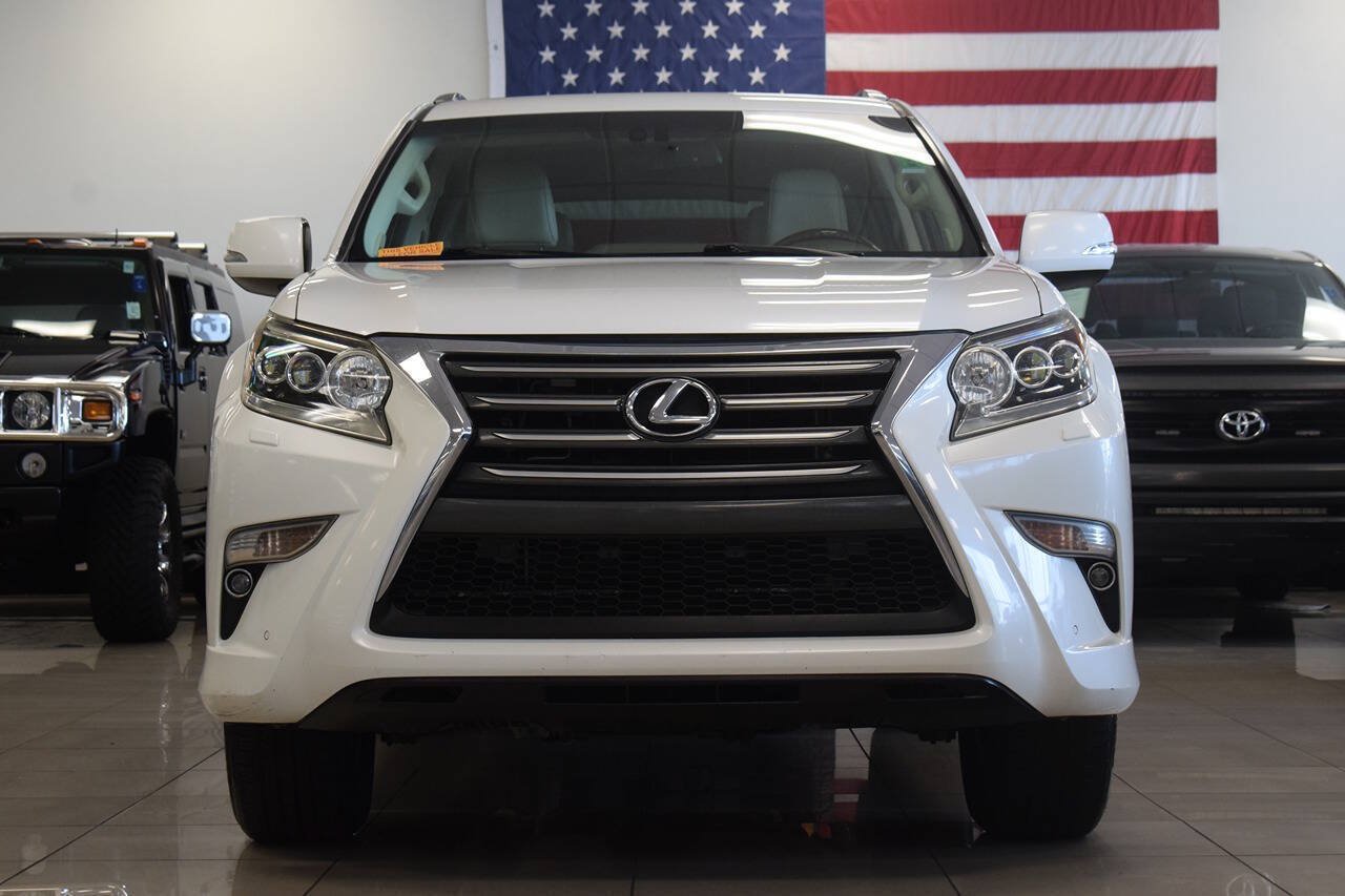 Used 2014 Lexus GX 460 w/ Premium Package AWD/4WD image 8