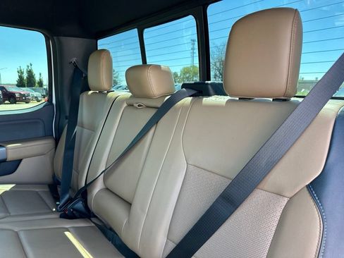 Used 2024 Ford F250 Lariat w/ Sport Appearance Package AWD/4WD image 23