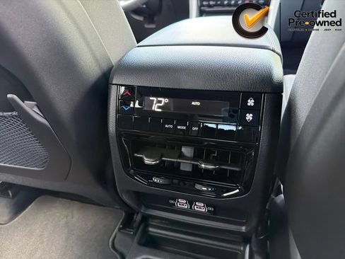 Used 2026 Jeep Grand Cherokee L Laredo RWD image 28