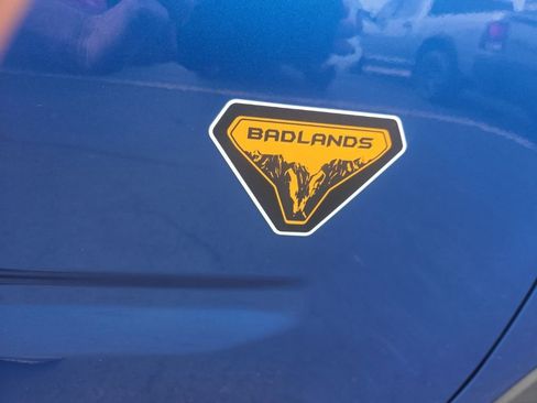 Used 2023 Ford Bronco Sport Badlands image 8