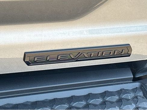 New 2025 GMC Canyon Elevation w/ Convenience Package image 13