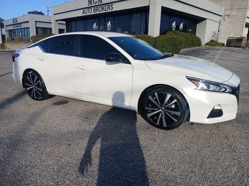 Used 2020 Nissan Altima 2.5 SR image 22