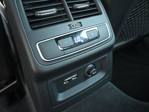 Used 2022 Audi A4 2.0T Premium Plus image 27