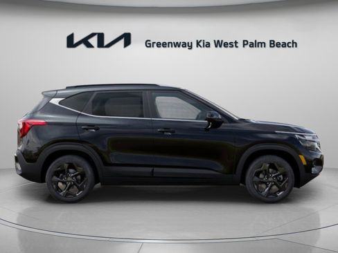 New 2026 Kia Seltos EX image 9