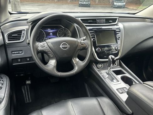 Used 2023 Nissan Murano SV image 22