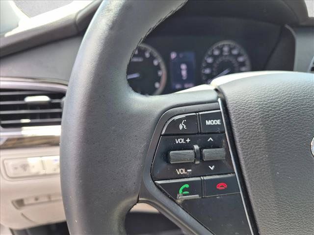 Used 2016 Hyundai Sonata Limited FWD image 26