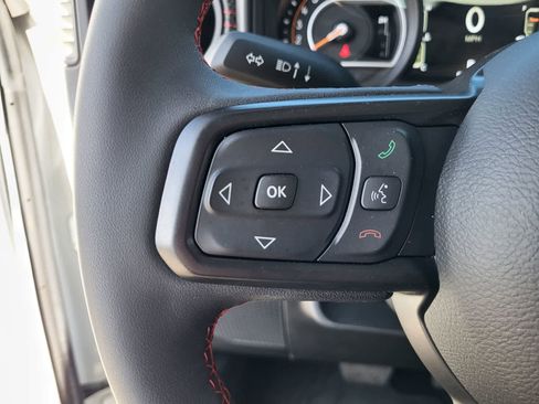 Used 2024 Jeep Wrangler Rubicon w/ Convenience Group image 26