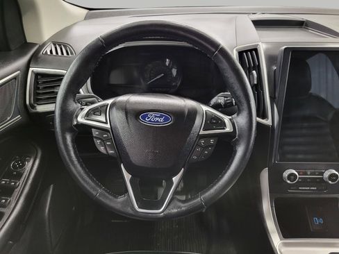 Used 2023 Ford Edge SEL w/ Convenience Package image 5