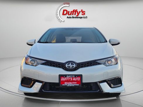 Used 2016 Scion iM Base image 10