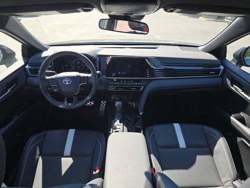 Certified 2026 Toyota Camry SE FWD image 20